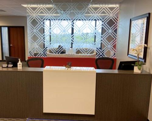 迈尔斯堡 office reception desk